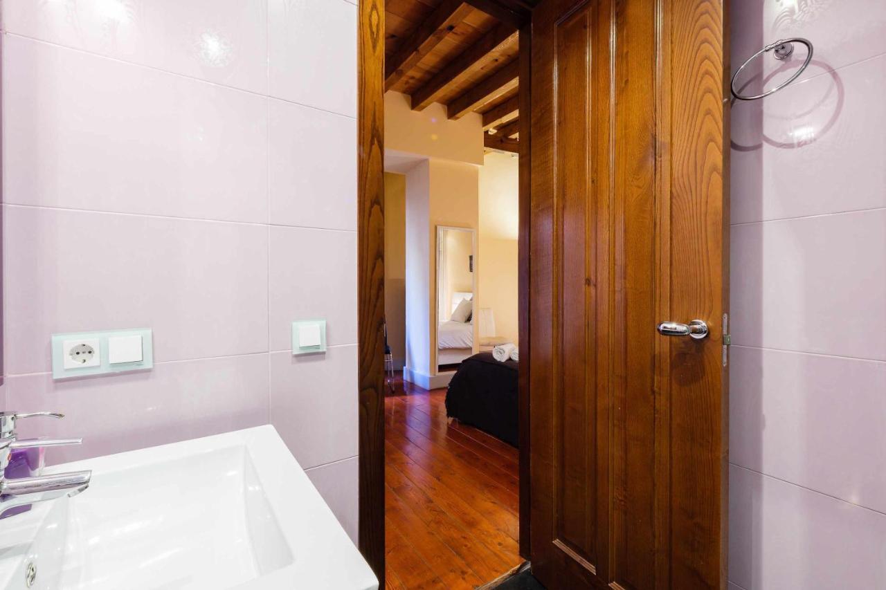 Apartamento Con Patio Junto A La Catedral By Toledo Ap Экстерьер фото